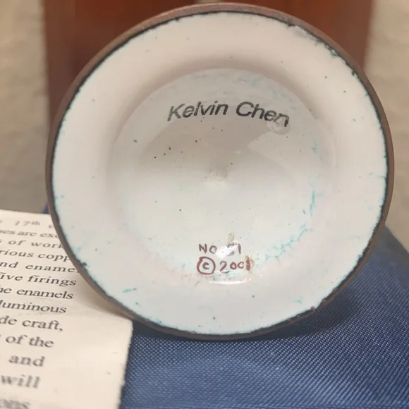 🔹Vintage Kelvin Chen Minature Mannequin Porcelain Enamel Skirt /Top Hand Painted - Picture 4 of 6